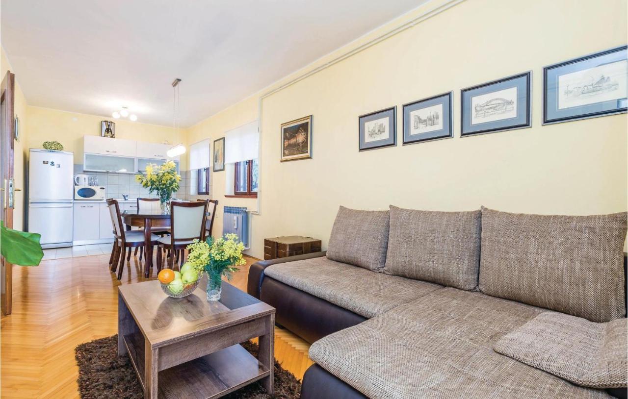 Lovely Apartment In Matulji With Kitchen 外观 照片