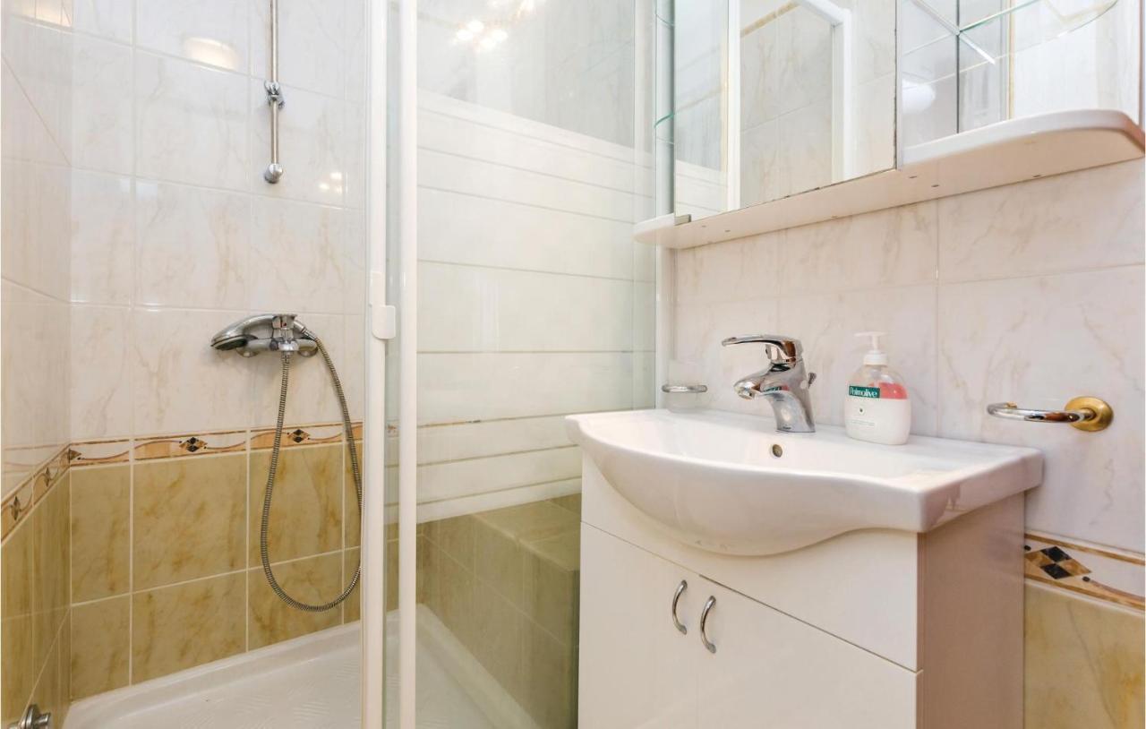 Lovely Apartment In Matulji With Kitchen 外观 照片